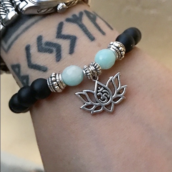 Onyx butterfly design & amazonite + lotus flower - Picture 2 of 8